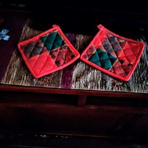 Christmas Hotpads (Set of 2) - NWOT